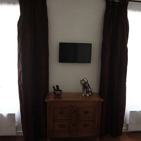 Big Studio In The Marais Appartamento *